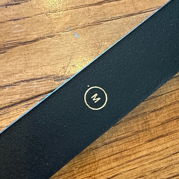 J Crew Classic Belt M - Picture 8 of 9